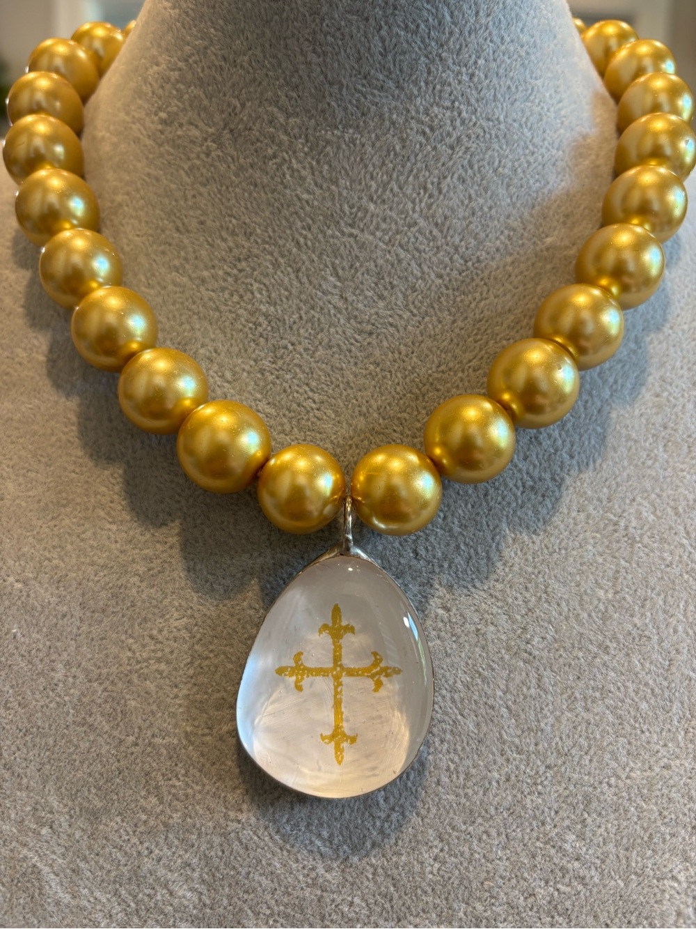 Chunky faux Gold Pearl Necklace with Clear Teardrop Cross Pendant